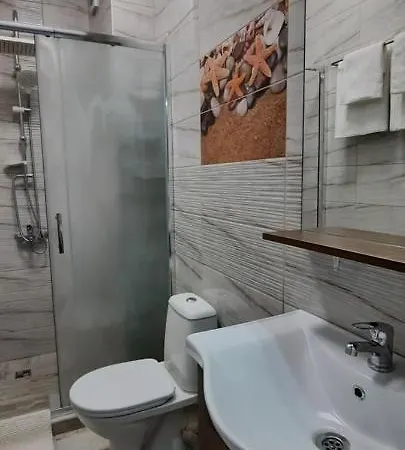 Апартаменты нава 8 *