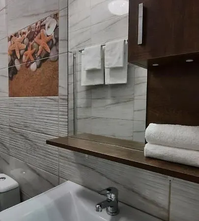 Апартаменты нава 8 *