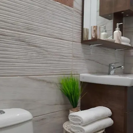 нава 8 * Бургас