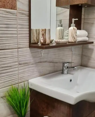 нава 8 Apartament