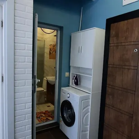 нава 8 * 부르가스