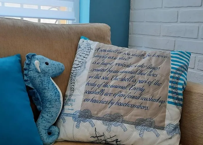 нава 8 * Burgas City