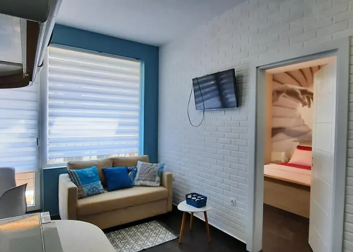 Apartmán нава 8