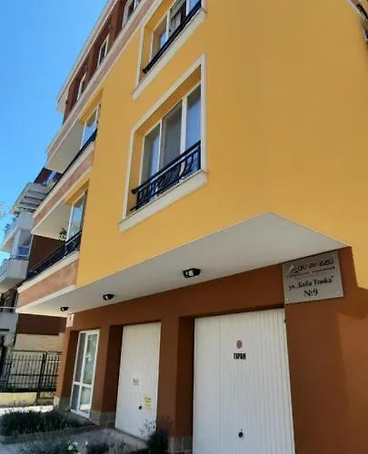 нава 8 Apartmán *